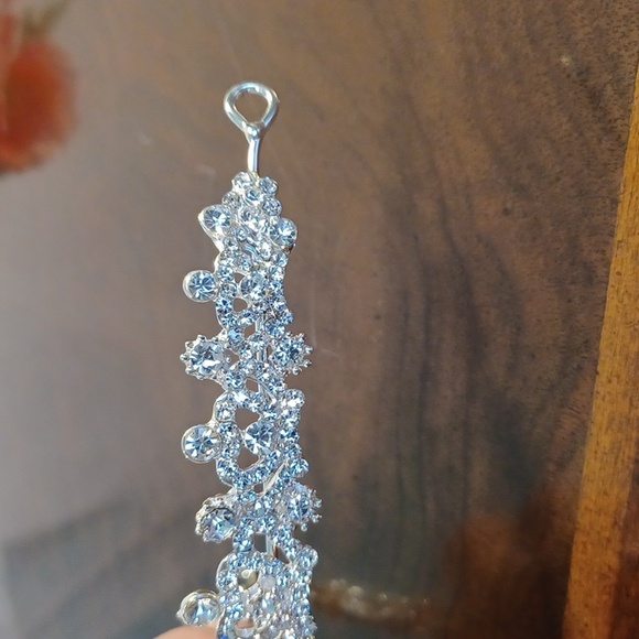 NEW. Bridal Headwear Tiera / Bride Wedding accessory 5727 - Picture 3 of 9